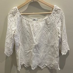 Vineyard Vines eyelet top